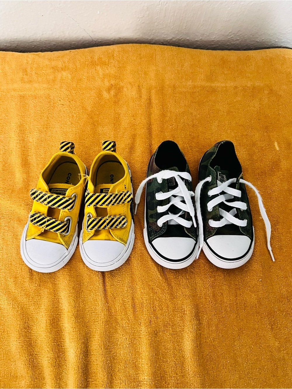 Kids Yellow Low-Top Canvas Sneakers with Stripe Detail
